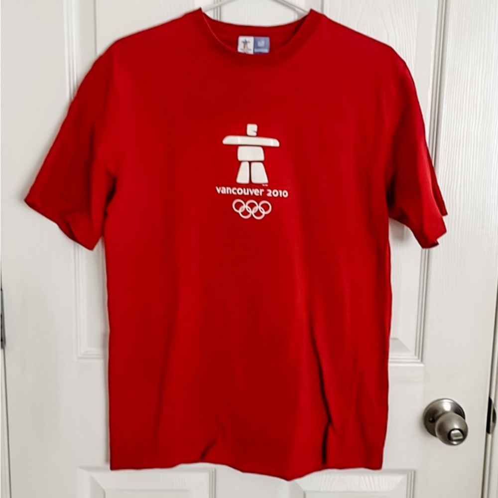 Vancouver 2010 Olympic Shirt | Hudsons Bay Company | Small